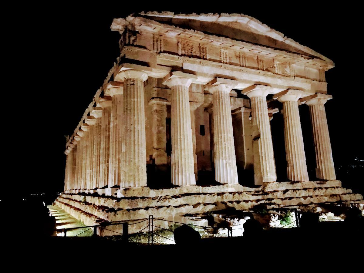 Il Sole E La Luna Agrigento Kültér fotó